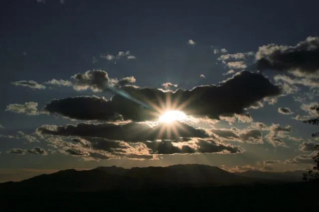 Sol tras nube | fotos de Naturaleza