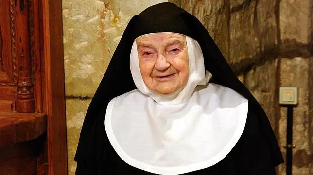 Sor Teresita, la monja que más años lleva en un convento de ...