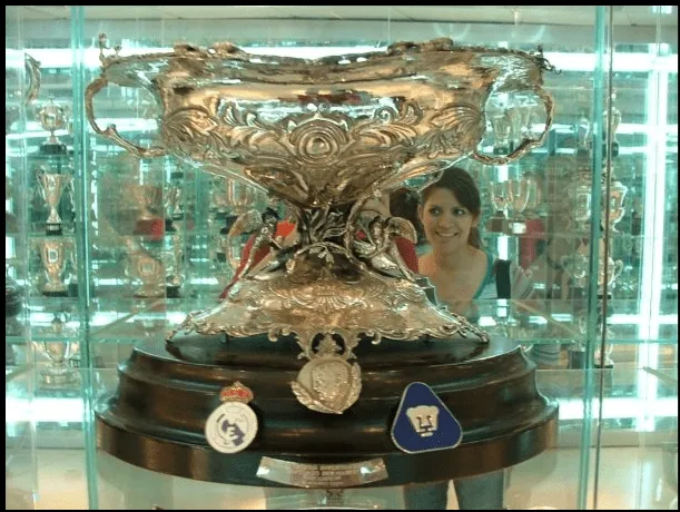 Sorpresa en el Trofeo Santiago Bernabéu - Taringa!