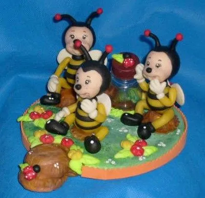 Souvenirs en Porcelana Fría 2012 |