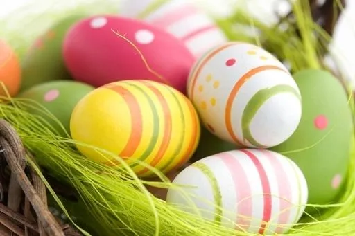 Special Easter! Discount 30% minimum 3 nights « Maxim B&B – Bed ...