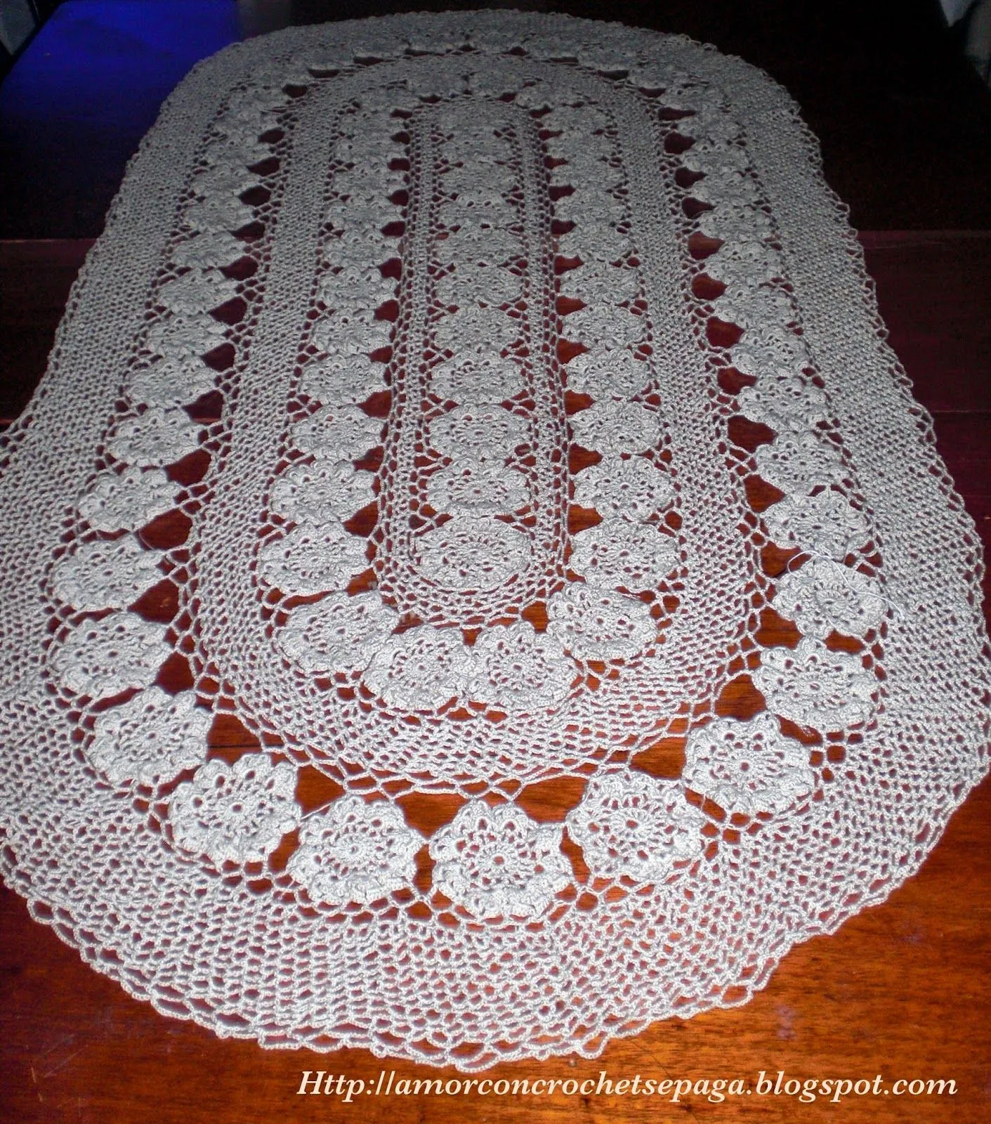 Para mi suegra! (Mantel Ovalado - Crochet) | . . .amor con crochet ...