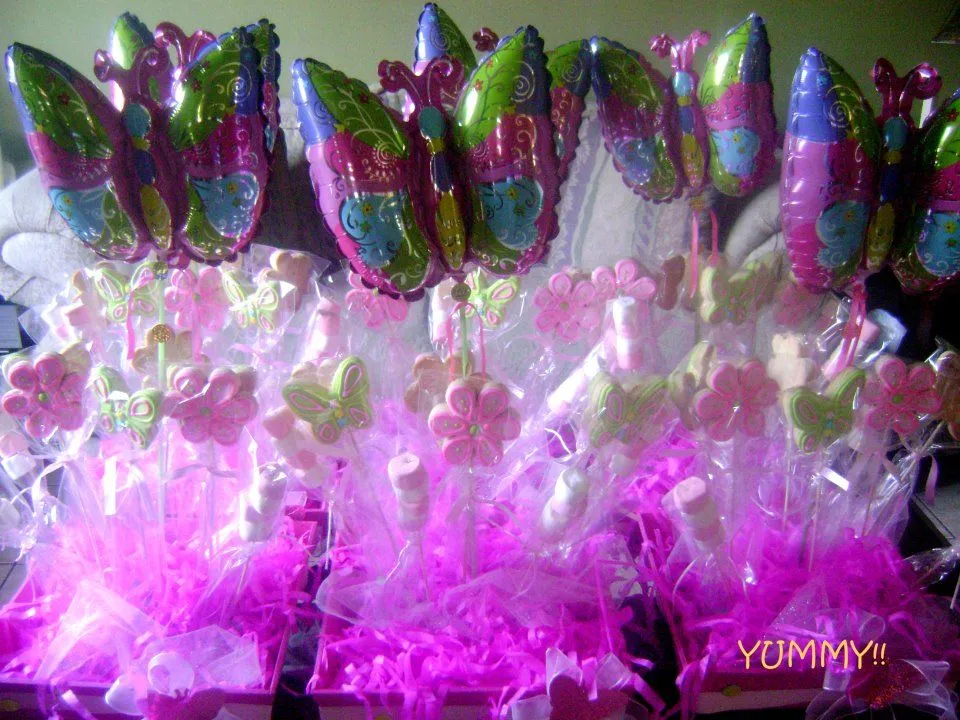 SUEÑOS DE UNA QUINCEAÑERA: CENTROS DE MESA FIESTA TEMATICA MARIPOSA