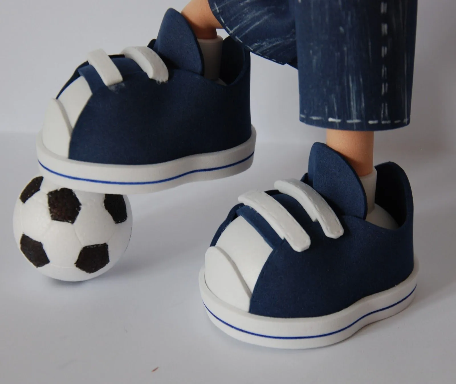 SUEÑOS: MAS ZAPATOS PARA FOFUCHAS