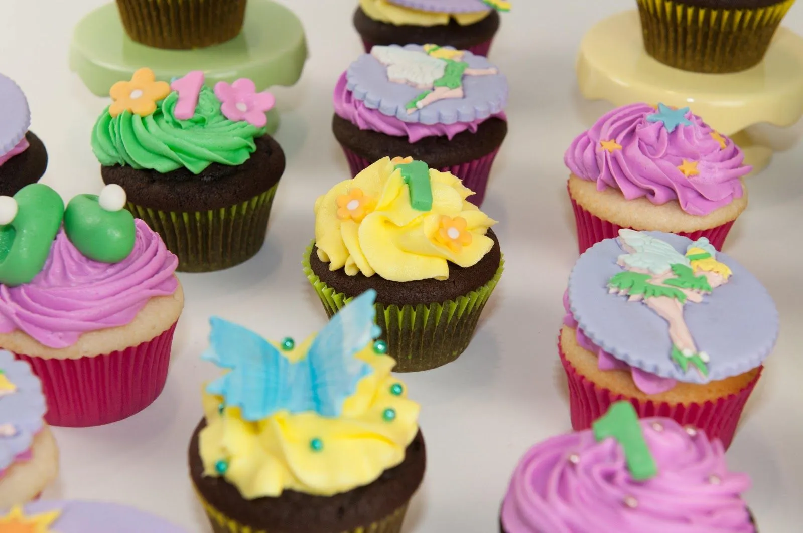 Sugarbird Sweets and Cakery: Tinkerbell and Baby Showers!