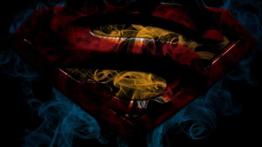 superman_smokey_wallpaper_by_ ...