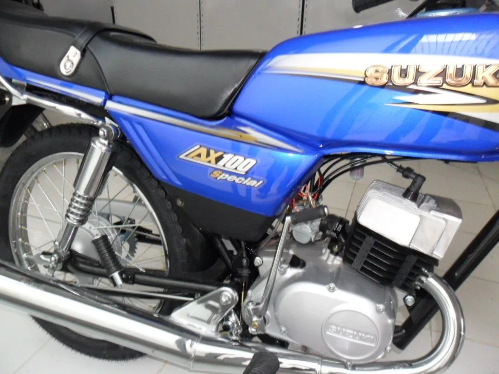 Suzuki AX100