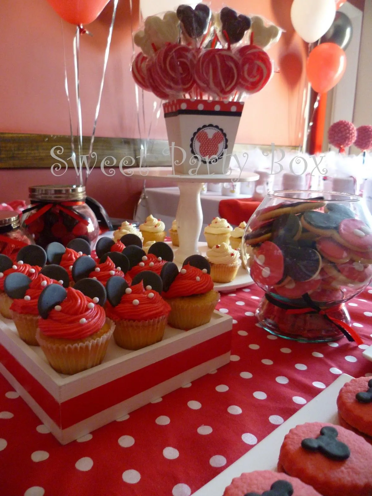 Sweet Party Box: PrImer Año y BaUtisMO de MaxImo: Mickey Mouse ...