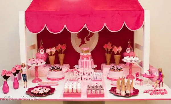 Fiesta de barbie fashionista - Imagui