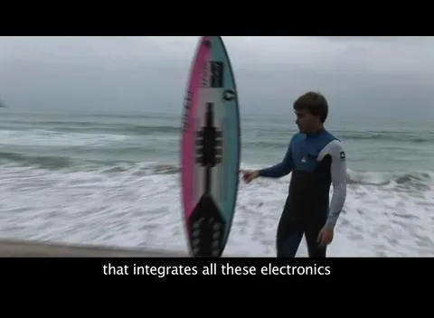 La primera tabla de surf con tecnología integrada | Náutica ...