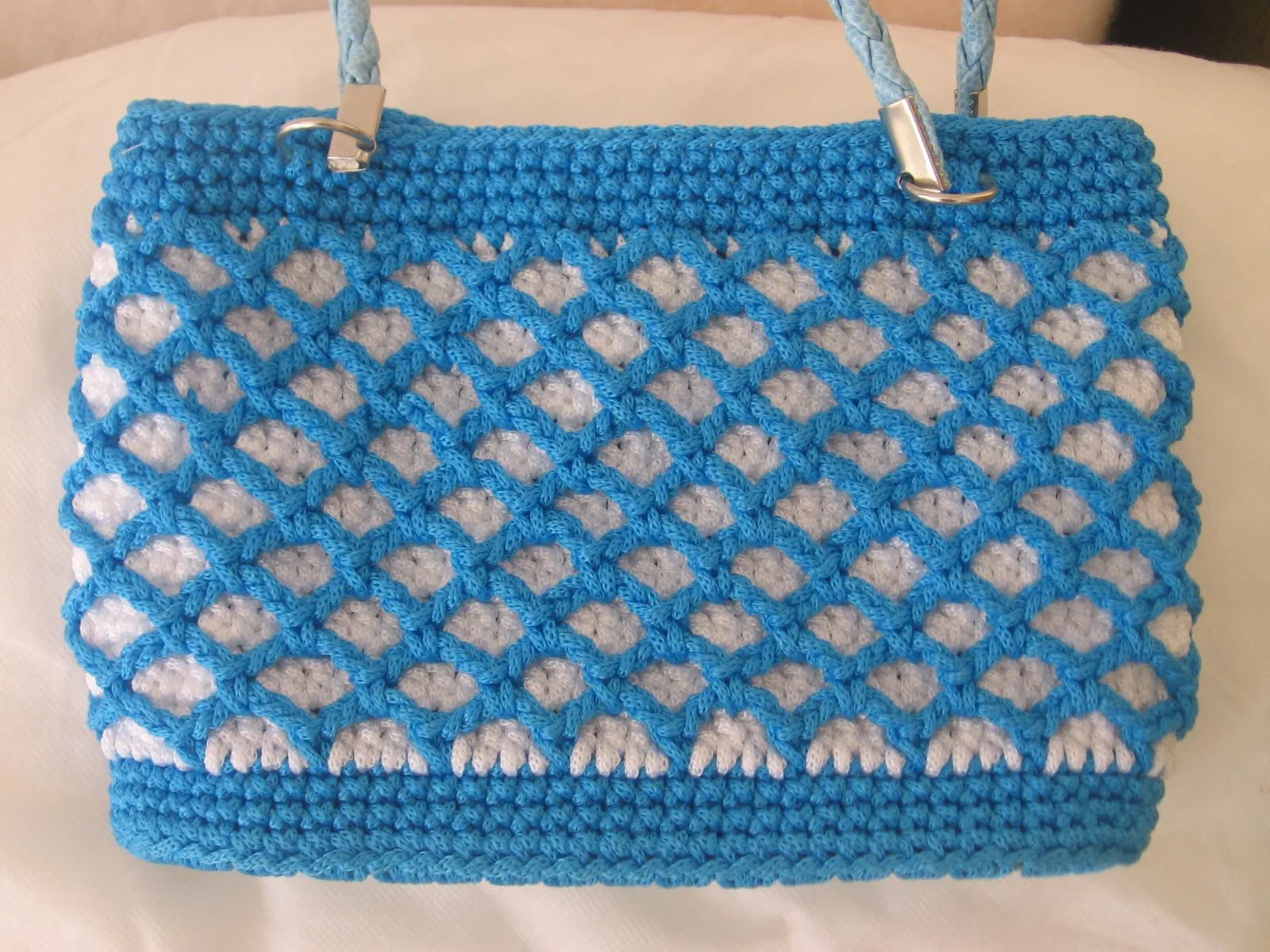 Taller de Crochet Claudia Solari: Cartera Punto Red (realizada con ...
