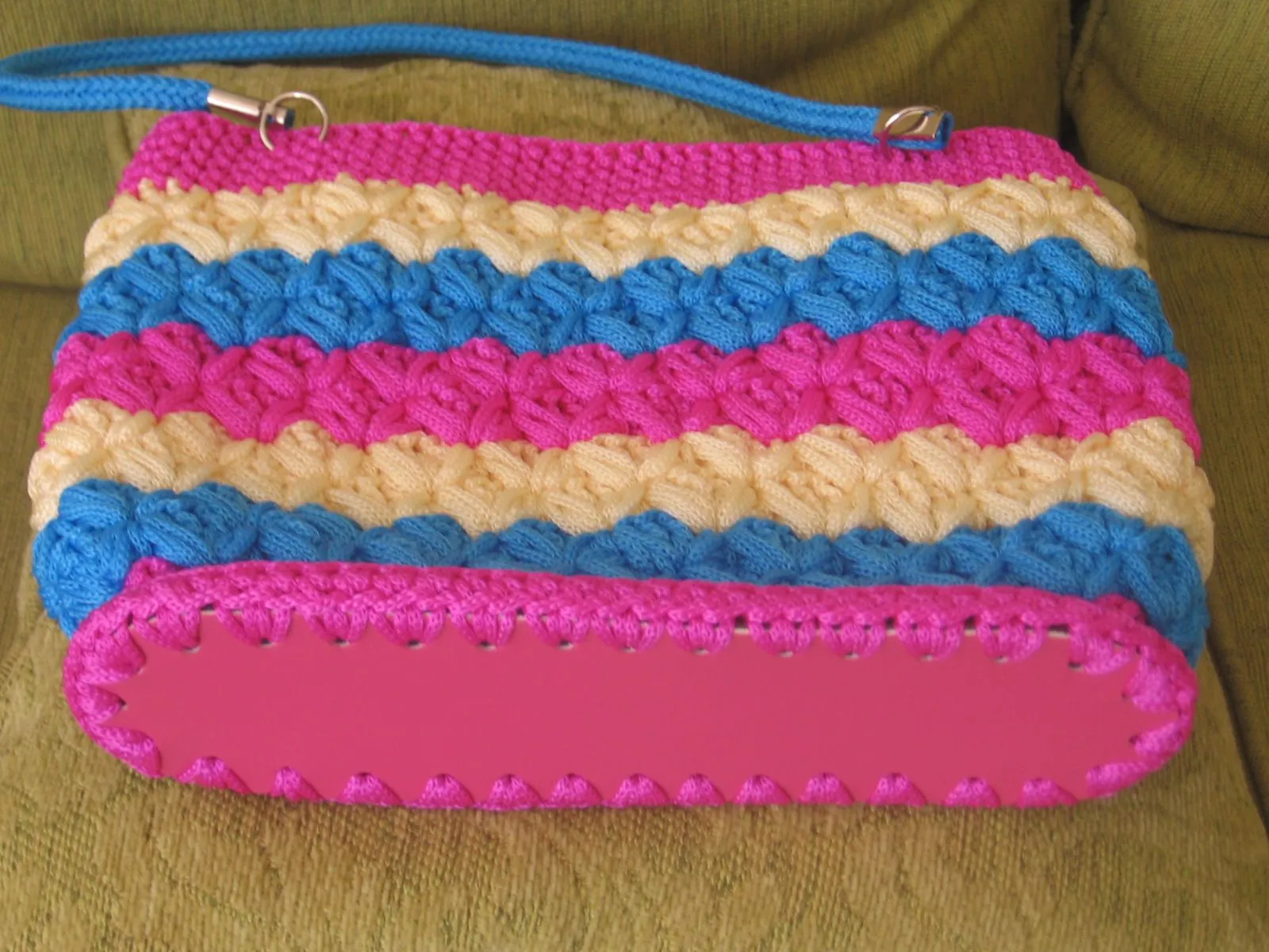 Taller de Crochet Claudia Solari: Cartera Tricolor Punto Jazmín ...