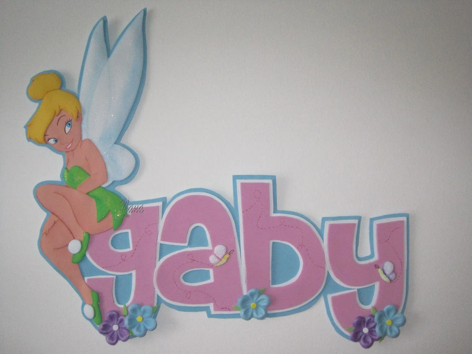 El Taller de Nana: Nombres con apliques de Tinkerbell