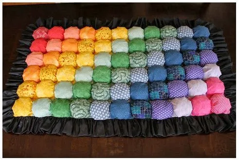 Cómo hacer un tapete de juegos para bebé | Manualidades Fáciles