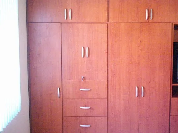 Tapicería Cóndor Closets de Madera