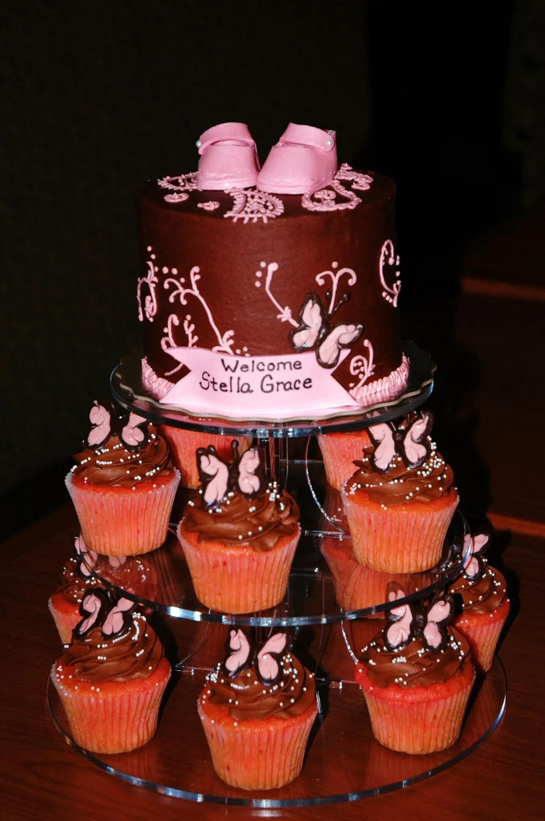 Tara's Cupcakes: Butterfly Baby Shower Cake/Cupcake Tower