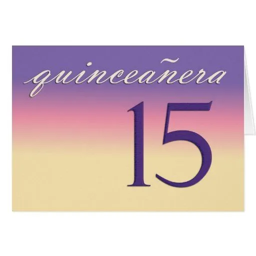 Tarjeta de cumpleaños de Quinceanera de Zazzle.