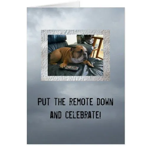 Tarjeta divertida del feliz cumpleaños del dogo in de Zazzle.