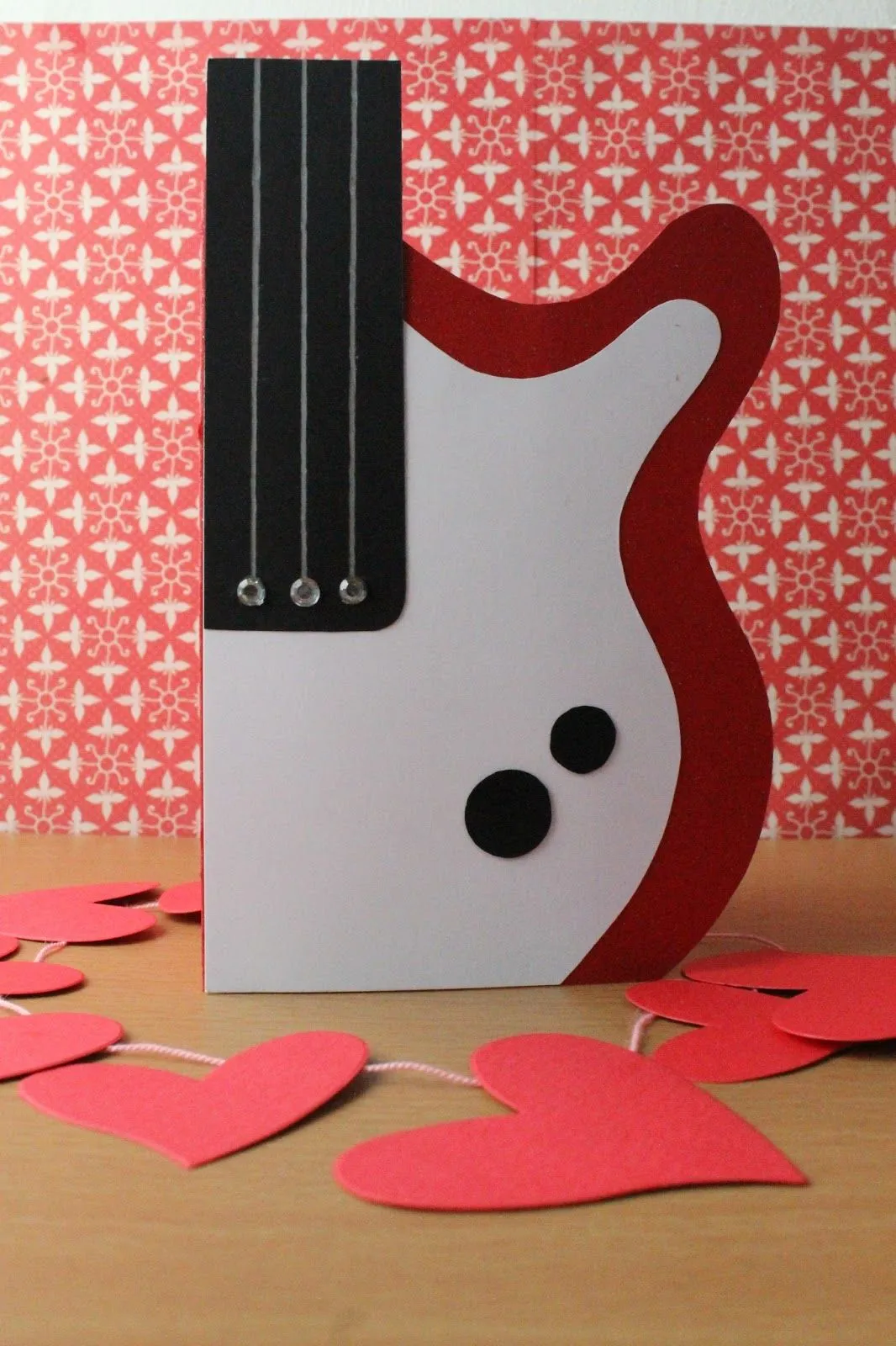 Tarjetas con guitarra - Imagui