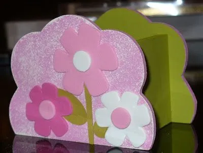 Tarjetas y más...: Trabajos en MDF