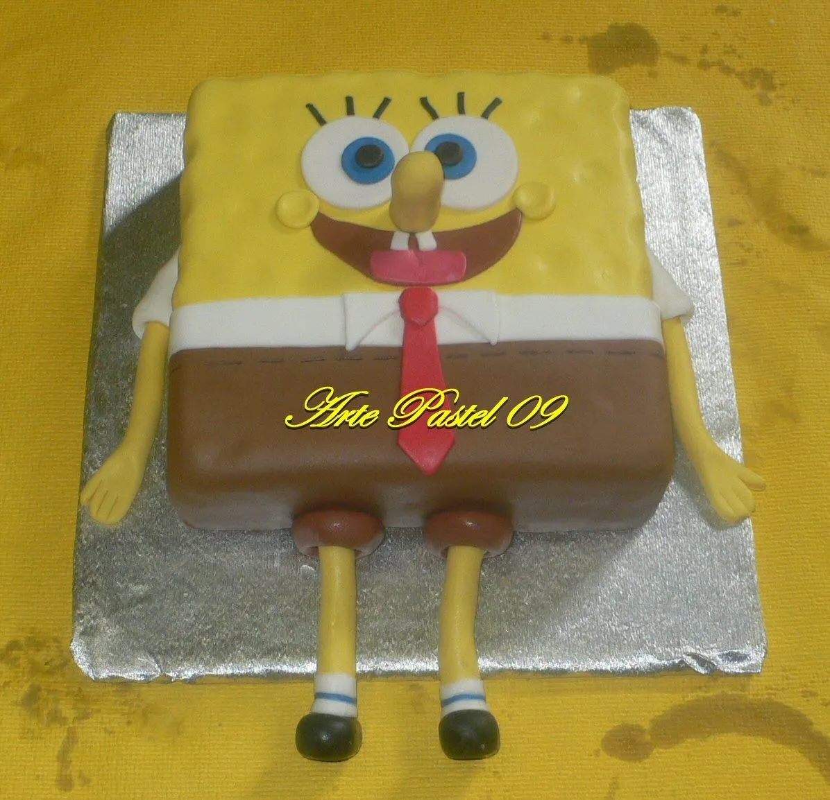 Tarta Bob Esponja 5 cumpleaños Adel Tarta tennis en rosa Tarta ...