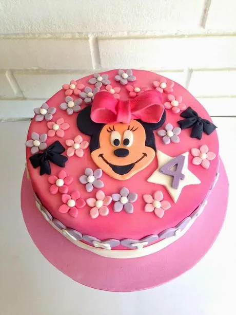 Tarta decorada minnie mouse - Paperblog