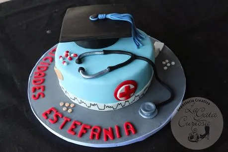 Tarta para la graduacion de estefania - Paperblog