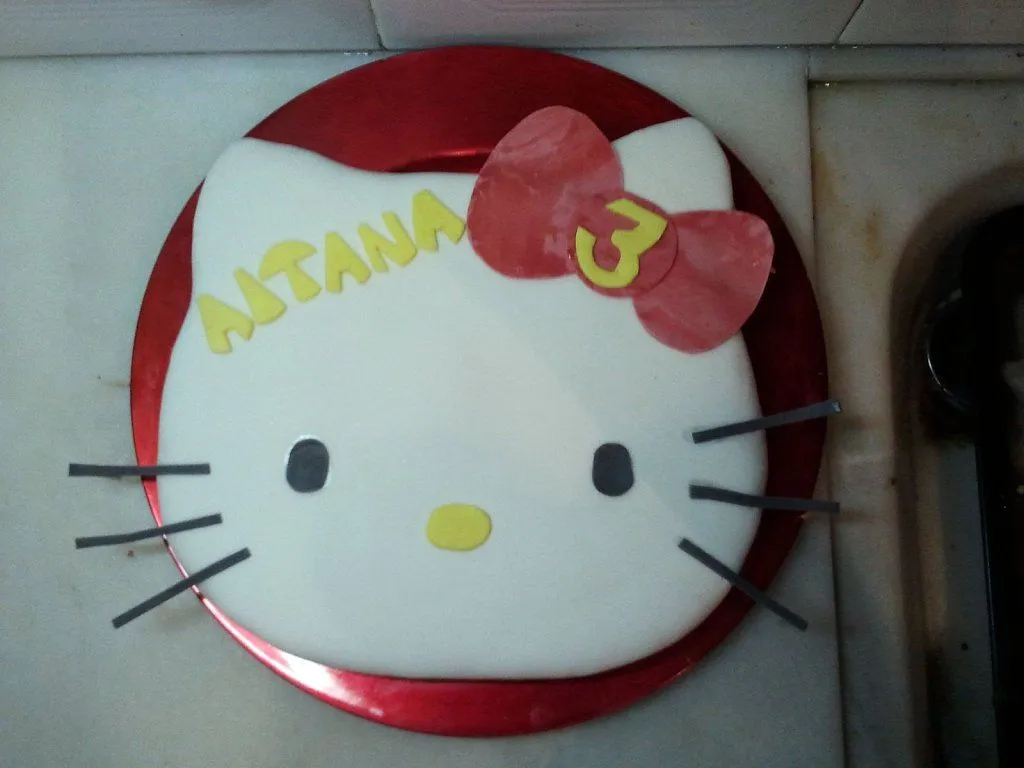 tarta de hello kitty | Cocinar en casa es facilisimo.