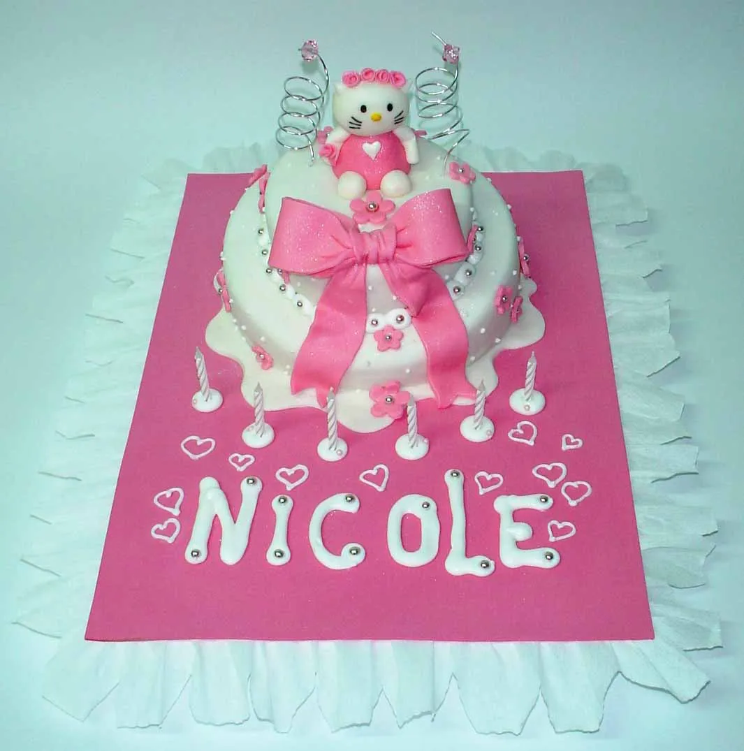 Tarta Hello Kitty para Nicole.