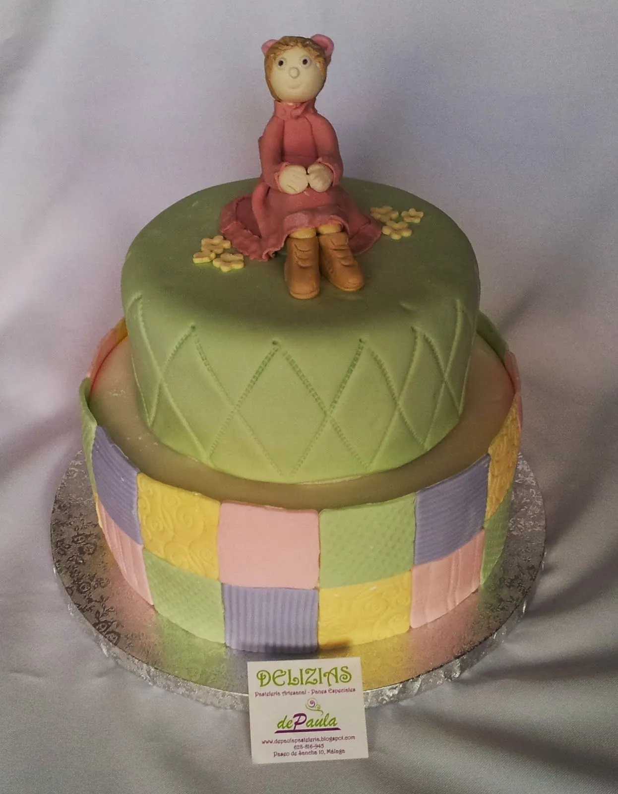 Tarta Infantil Sara Kay | Tartas Málaga - Delizias de Paula