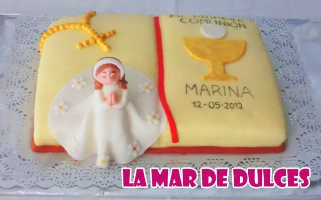 Tarta de libro para la Comunión de Marina Sevilla | Dulces ...