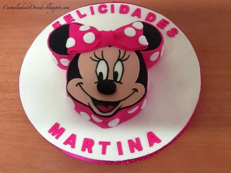 Carmela desde Oviedo: TARTA MINNIE FUCSIA