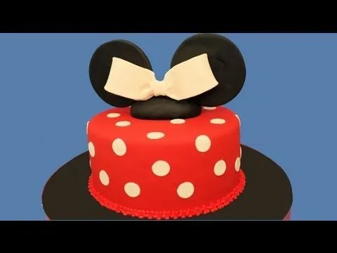Tarta de Minnie fácil de fondant. Minnie mouse cake video ...
