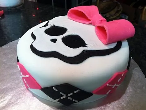 Tarta Monster High