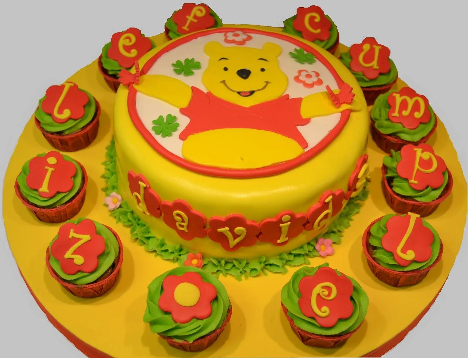 TARTA WINNIE THE POOH - Con un toque de azúcar