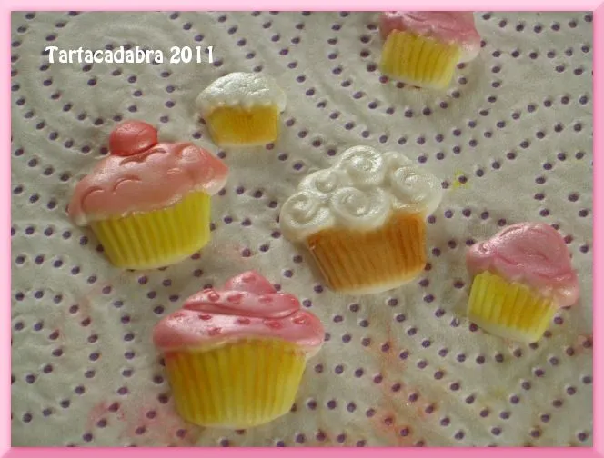 Tartacadabra: Mini-tutorial: Molde de Silicona - Cupcakes