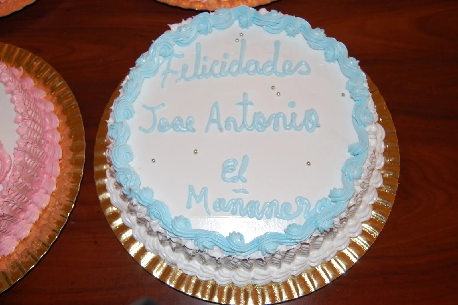 Pasteles infantiles decorados con merengue - Imagui