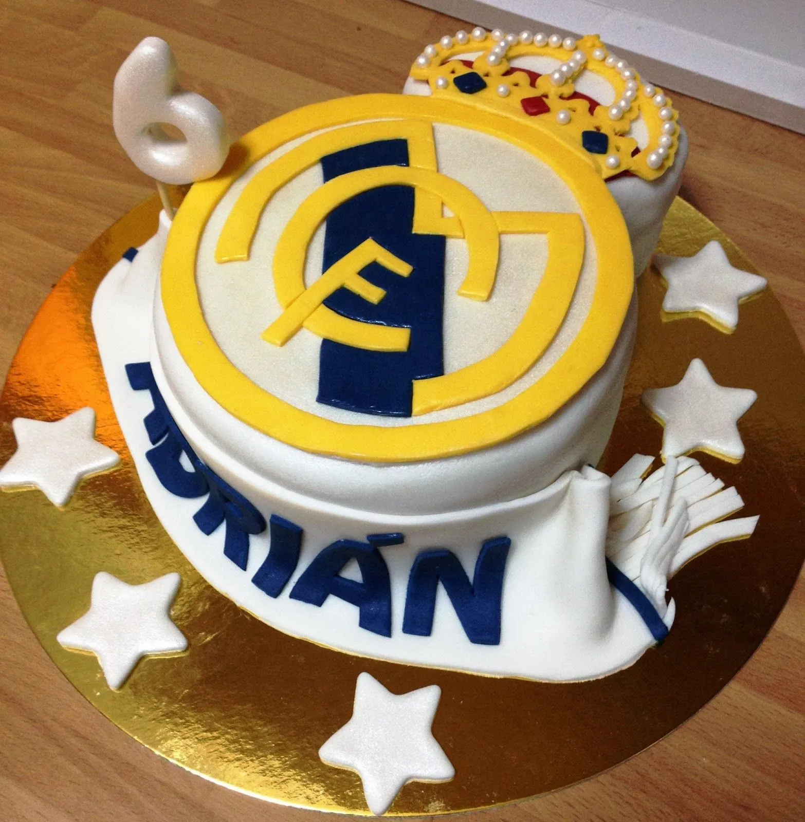 DE TARTAS ARTE: TARTA REAL MADRID