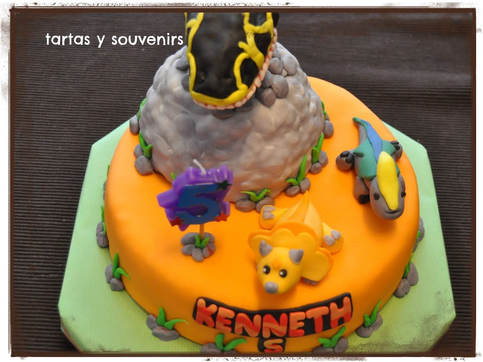 Tartas y Souvenirs: Los Dinosaurios