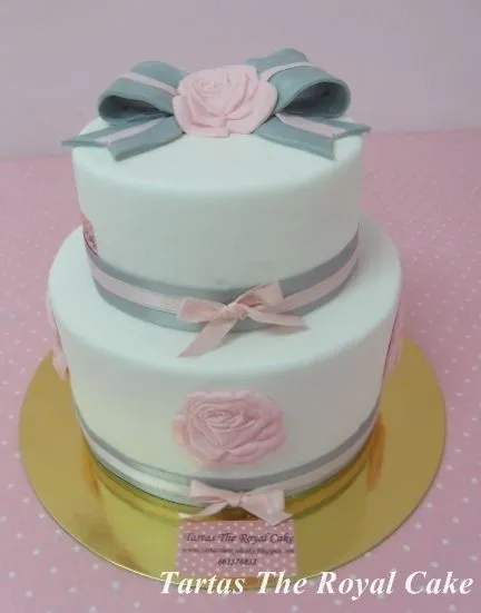 Tartas The Royal Cake: Buffet Boda Gris y Rosa.tartas fondant ...