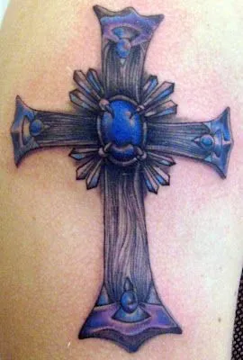 TATUAJES CUERVO: Cruces