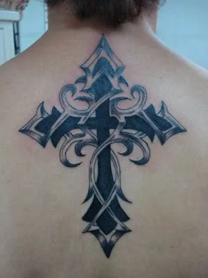 TATTOO: cruz-tribal