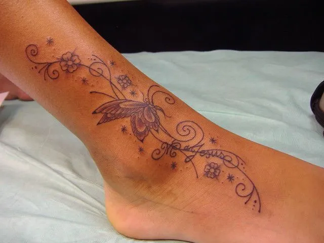 Tatuaje pie enredadera - Imagui