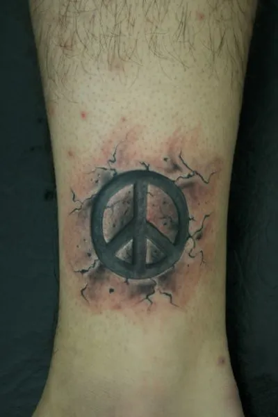 TATUAJE SIMBOLO DE LA PAZ