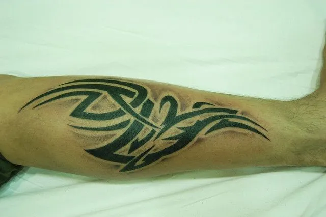 tatuaje tribal pierna II | Flickr - Photo Sharing!