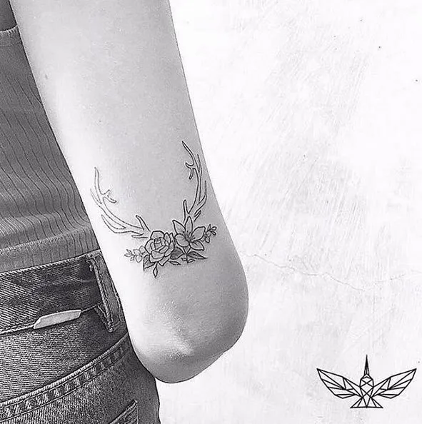 Tatuajes de lineas finas para mujeres a las que le gusta lo discreto y elegante - Cultura Colectiva