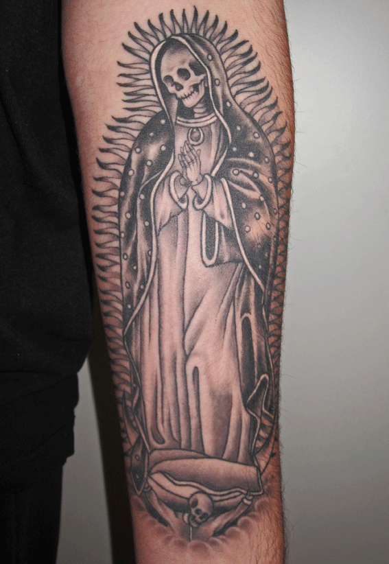 Tatuajes la santa muerte - Imagui