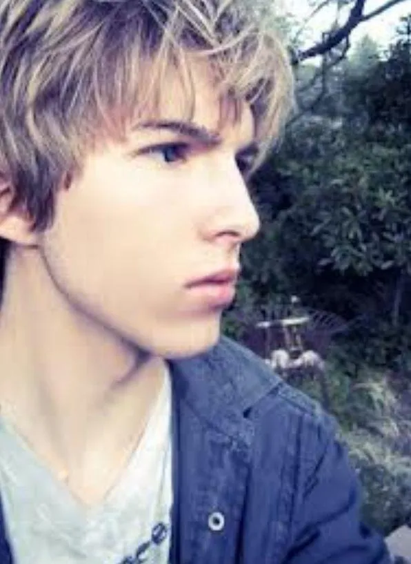 Teen Idols 4 You : Paul Butcher Pictures Gallery