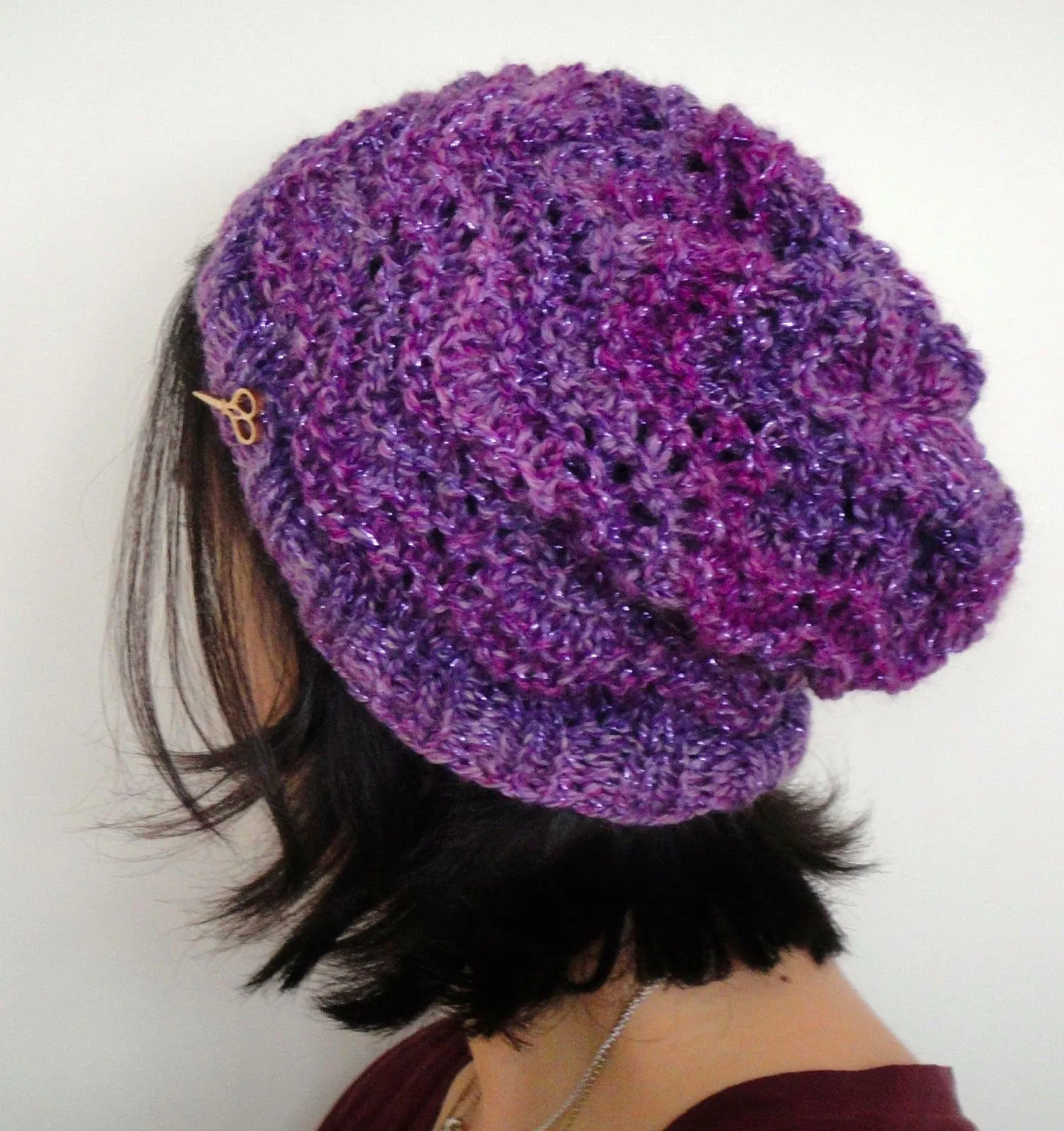 Doña Tijeras: Gorro y manoplas con ondas