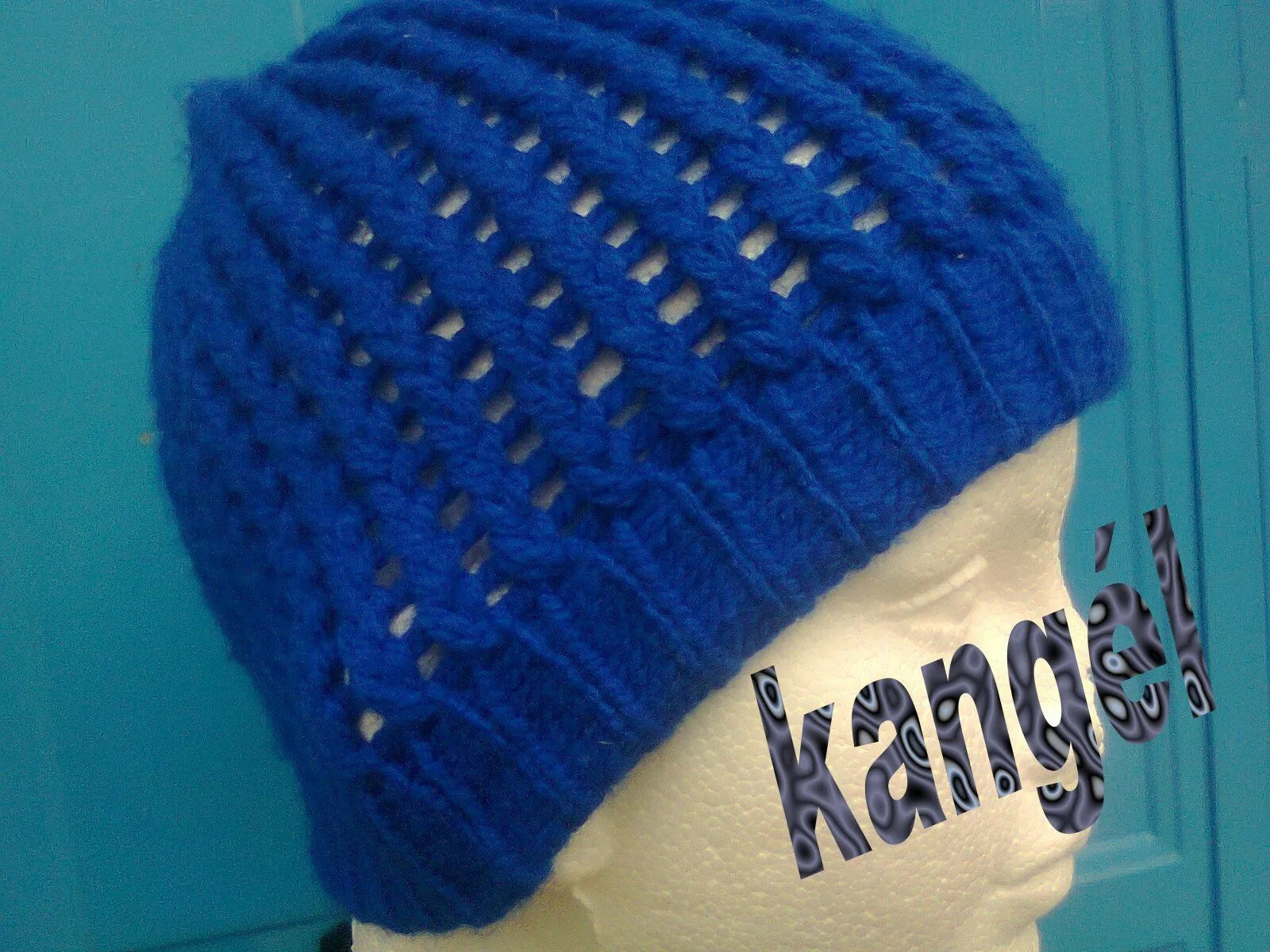 Tejidos Kangél: GORRAS EN TELAR REDONDO!!!